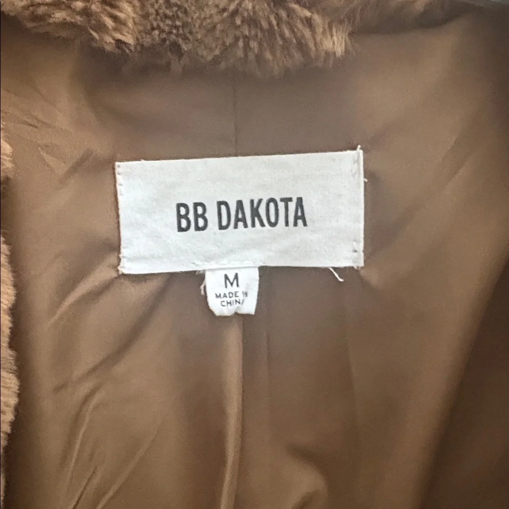 BB Dakota faux fur open front jacket - Picture 2 of 2
